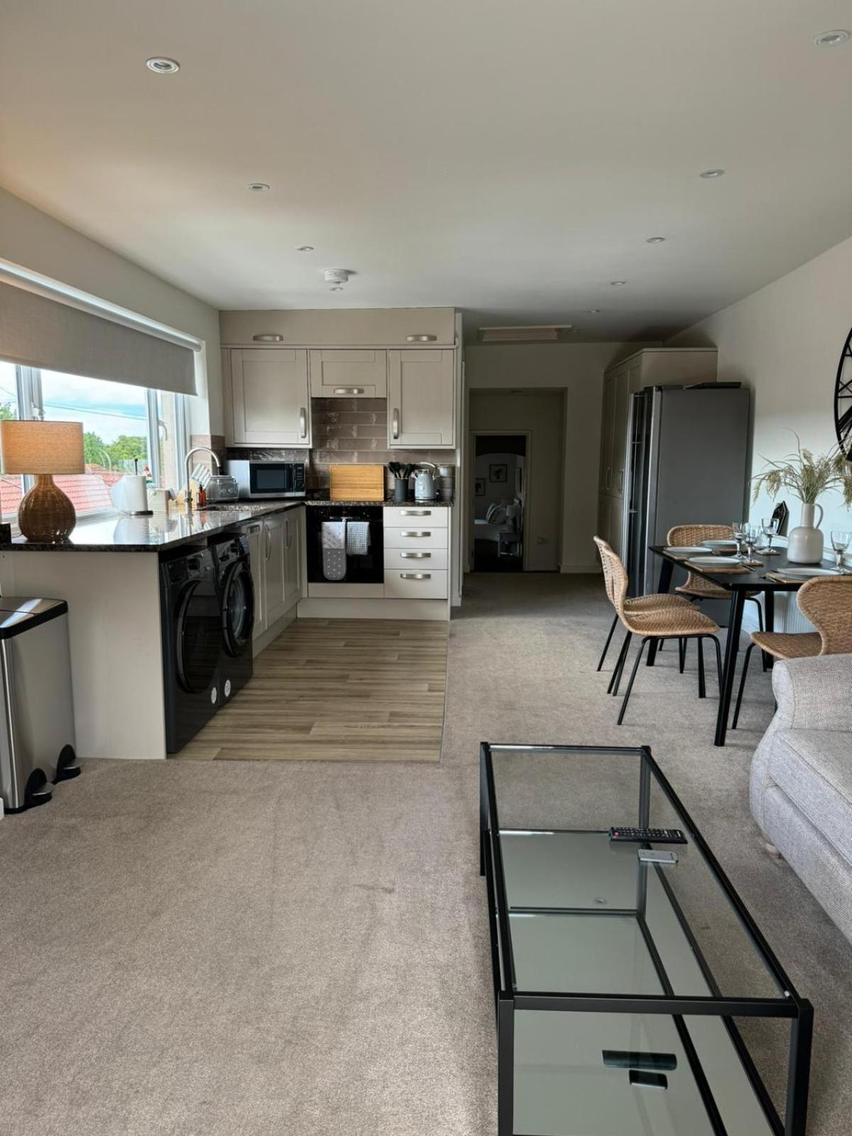 Chew View Luxury Apartment 凯恩舍姆 外观 照片