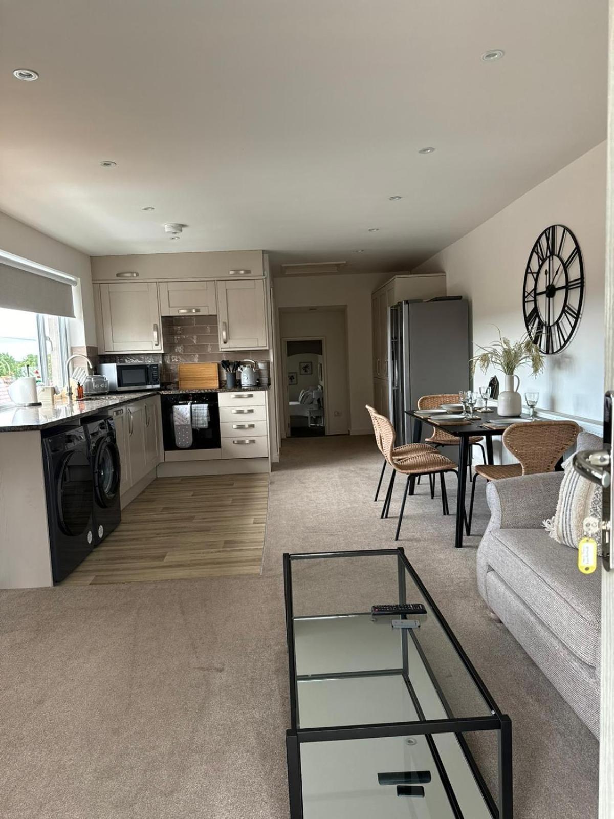 Chew View Luxury Apartment 凯恩舍姆 外观 照片